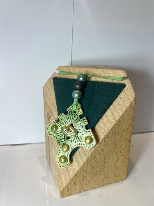 Collana in ceramica