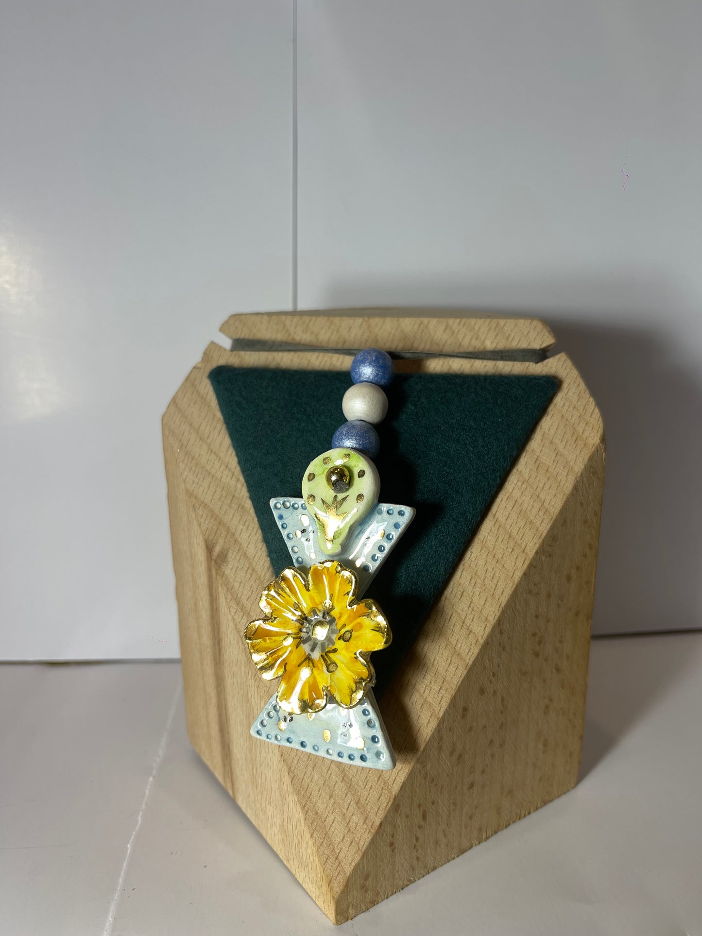 Collana in ceramica